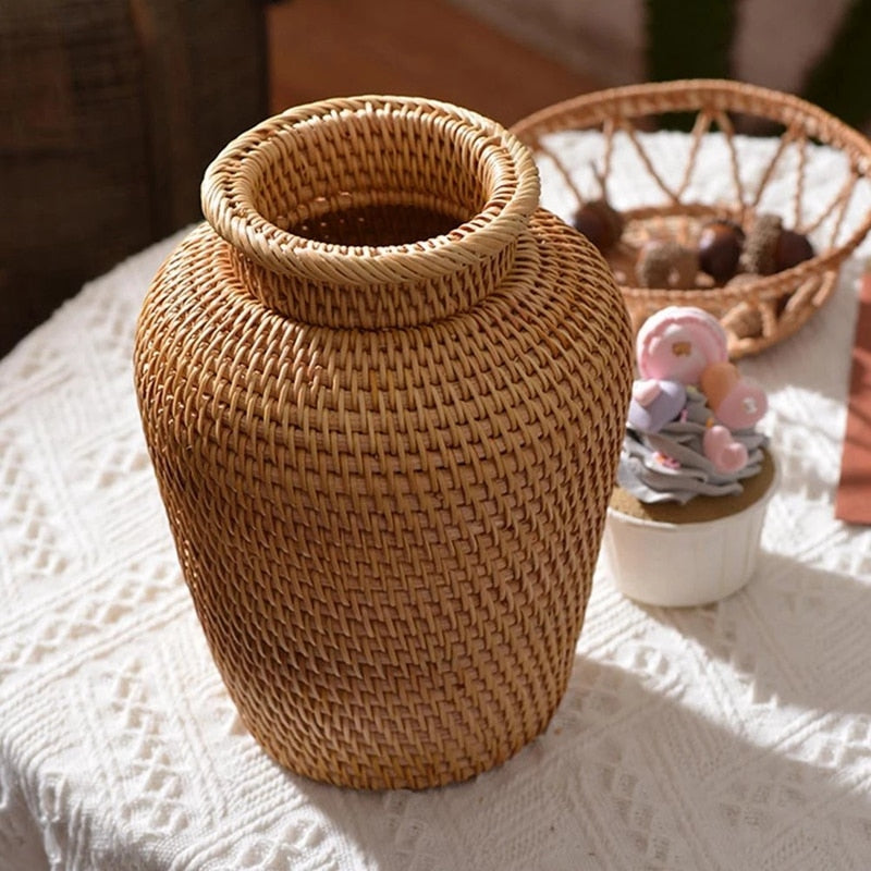 Vase Rotin pour Pampa